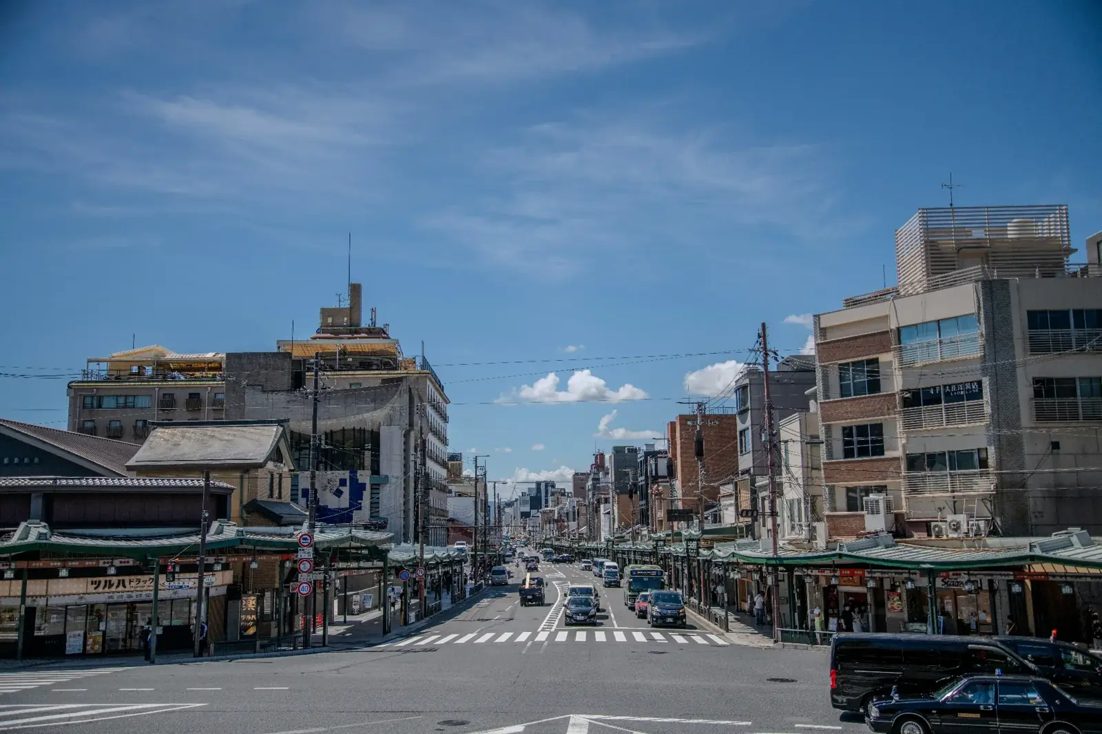Shijo Station